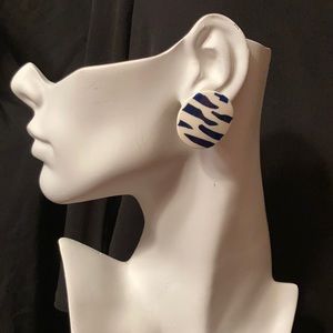 Silver Tone-Navy Blue/White Earring Set